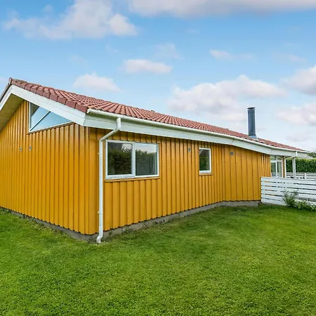 Stunning In Haderslev With Wifi Årøsund